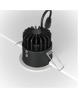 Влагозащищенный светильник Maytoni Technical DL034-01-06W3K-D-W-foto3
